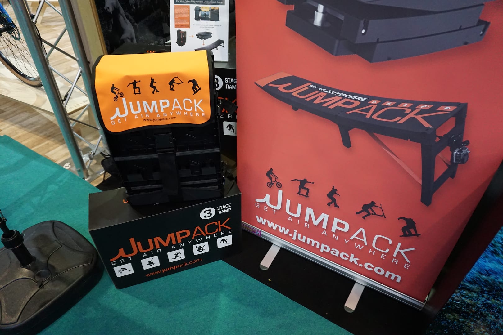 Jumpack Transforms From Backpack To Dirt Jump In Just 10 Seconds!