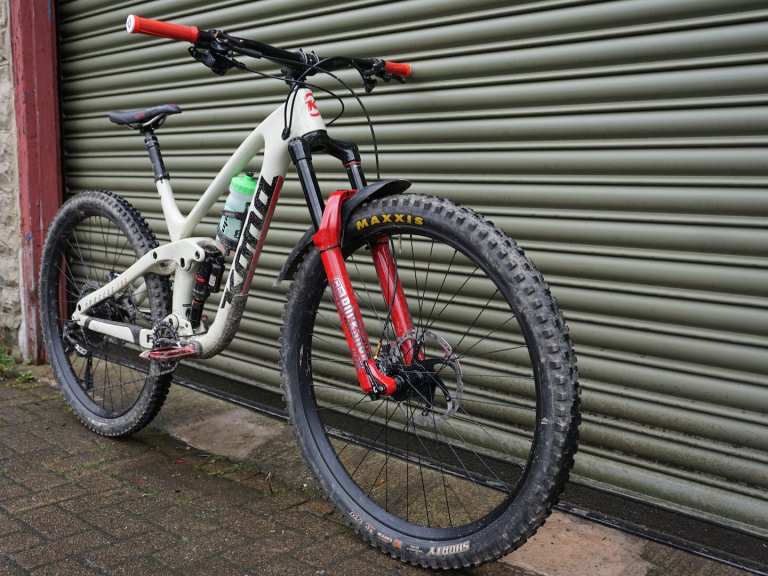 Bike Check: Scott Belshaw’s Kona Process 153 CR/DL 29