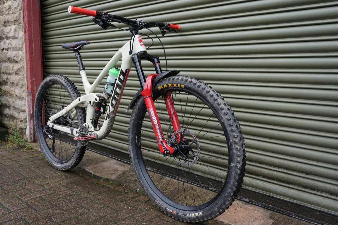 Bike Check: Scott Belshaw’s Kona Process 153 CR/DL 29