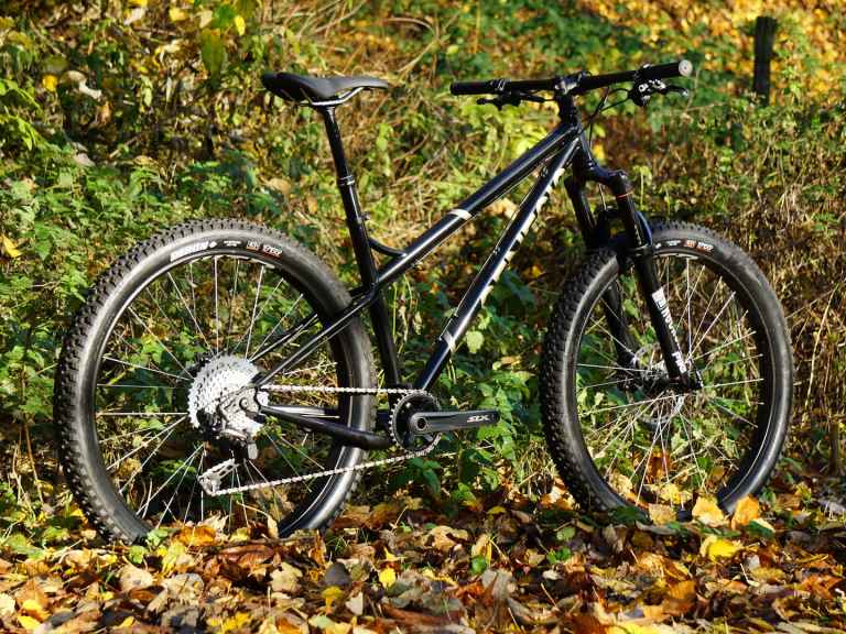 First Look: Genesis Tarn Keeping It Real With UK Steel
