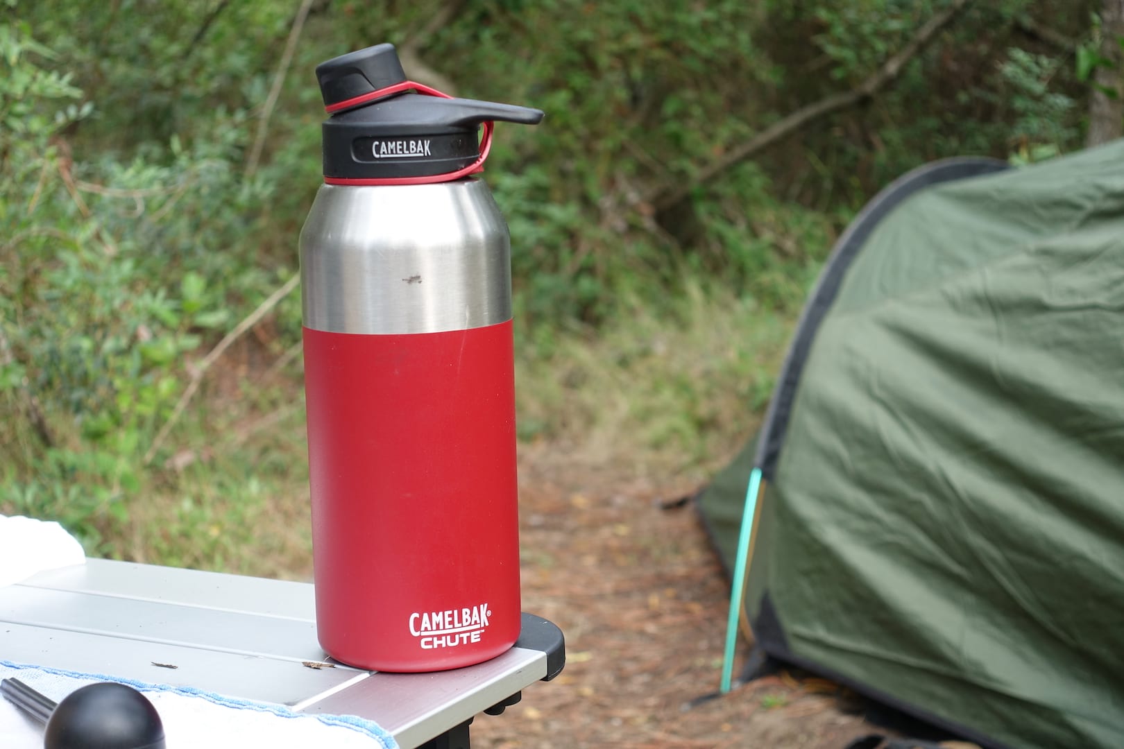 camelbak chute water camping