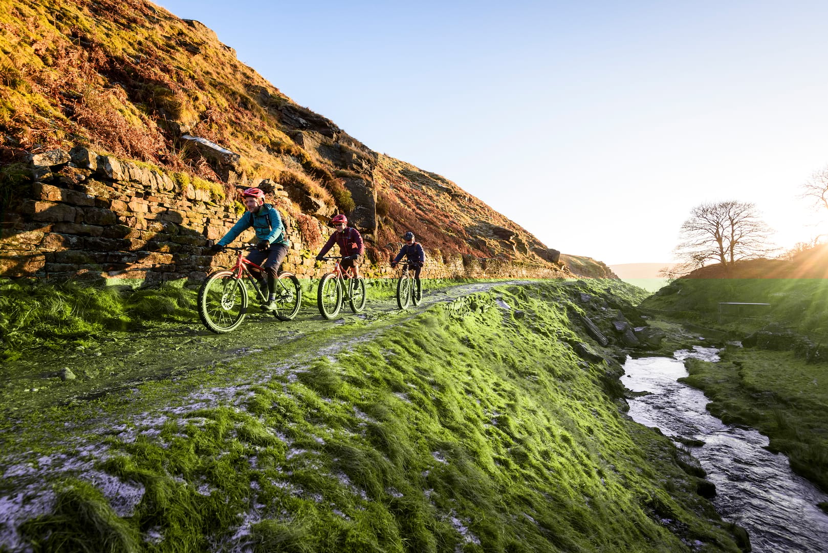 Unsprung Heroes – 3 Fully Rigid Bikes Tested & Reviewed