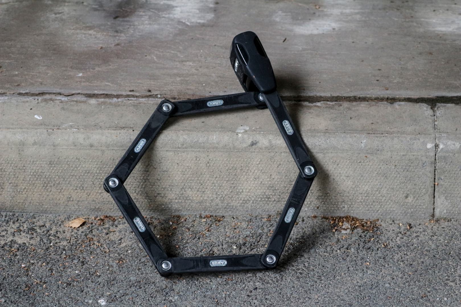 abus lock charlie the bikemonger singletrack magazine