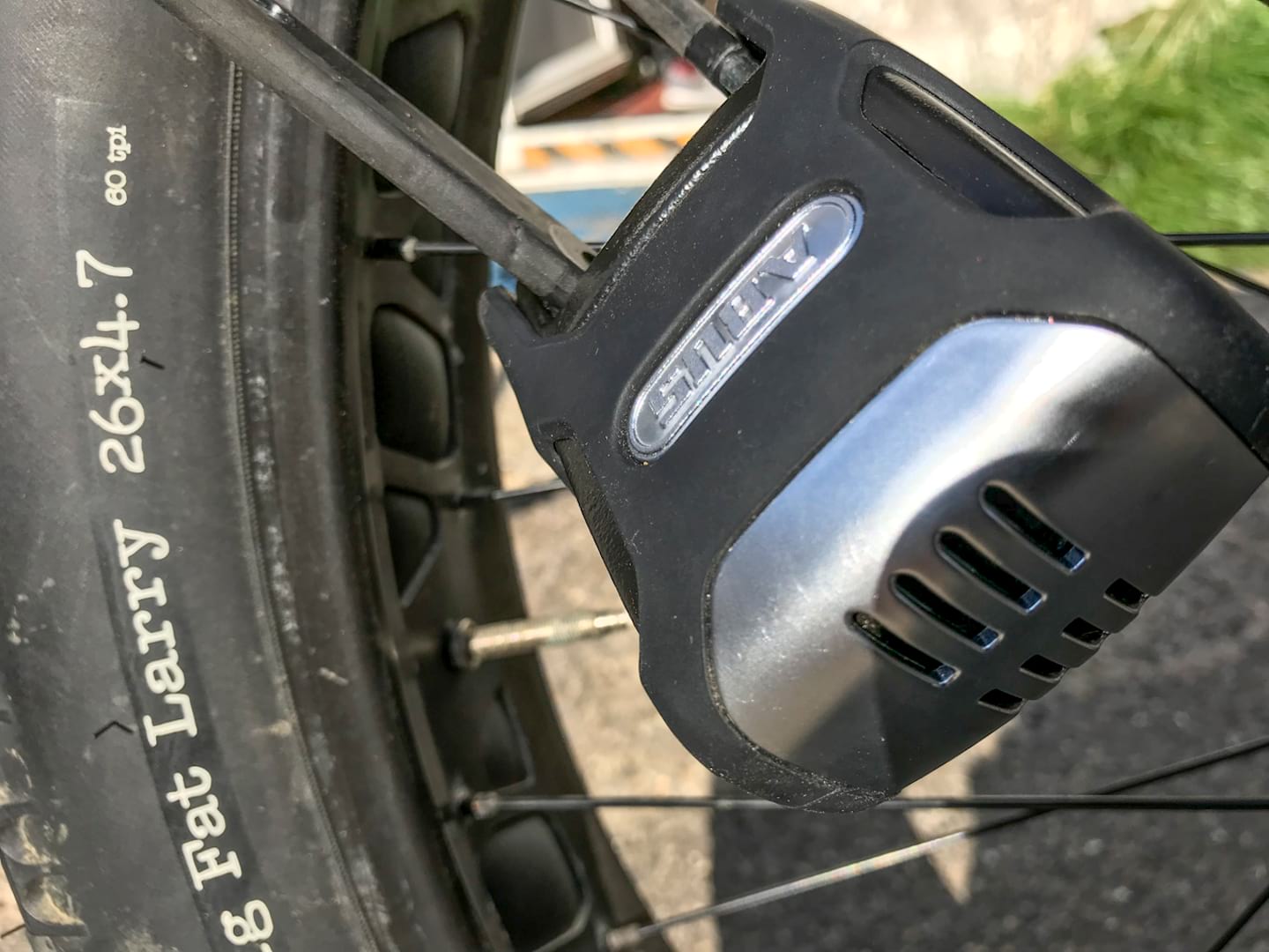 abus lock charlie the bikemonger singletrack magazine