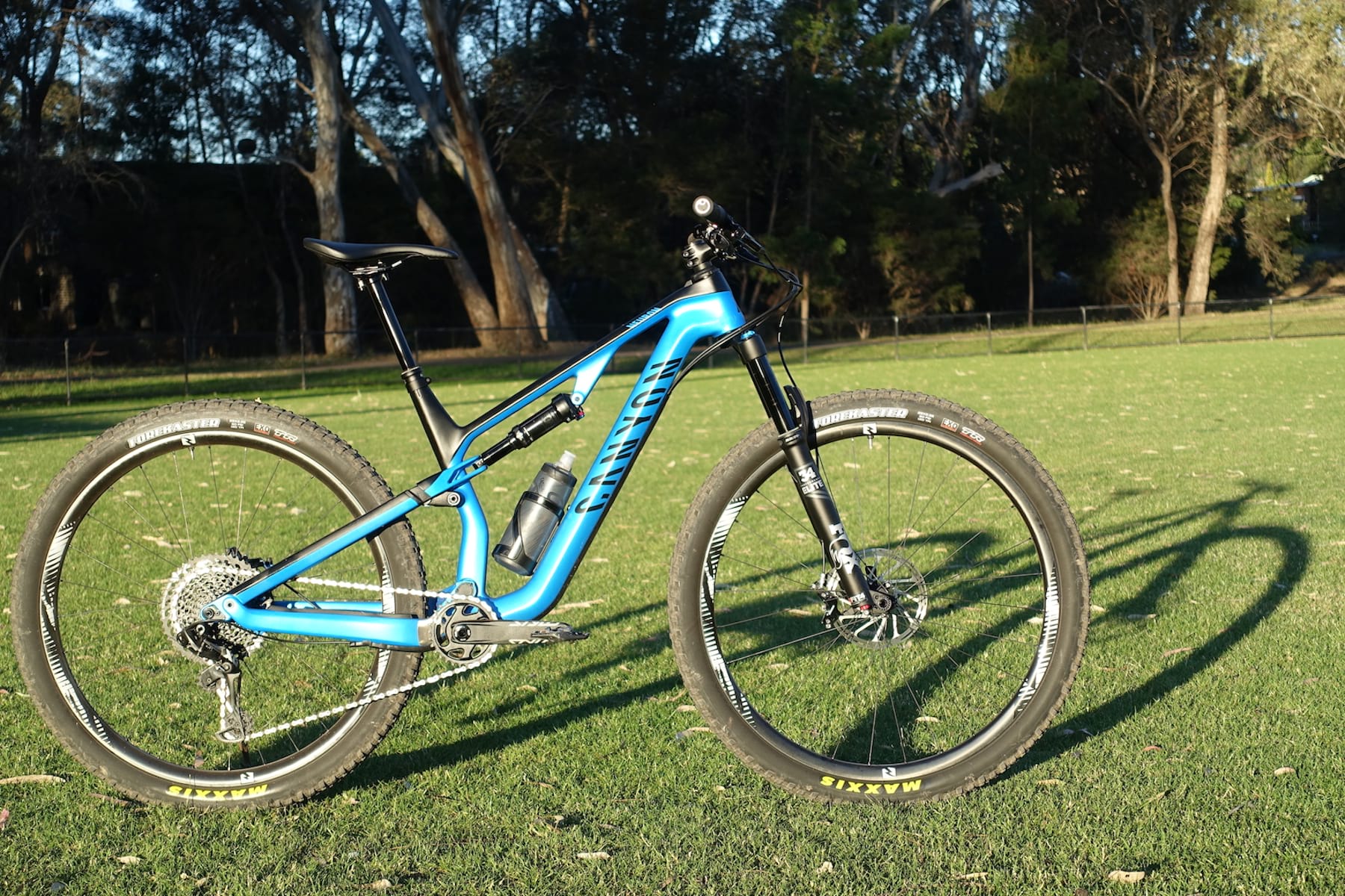 canyon neuron cf 9.0 sl