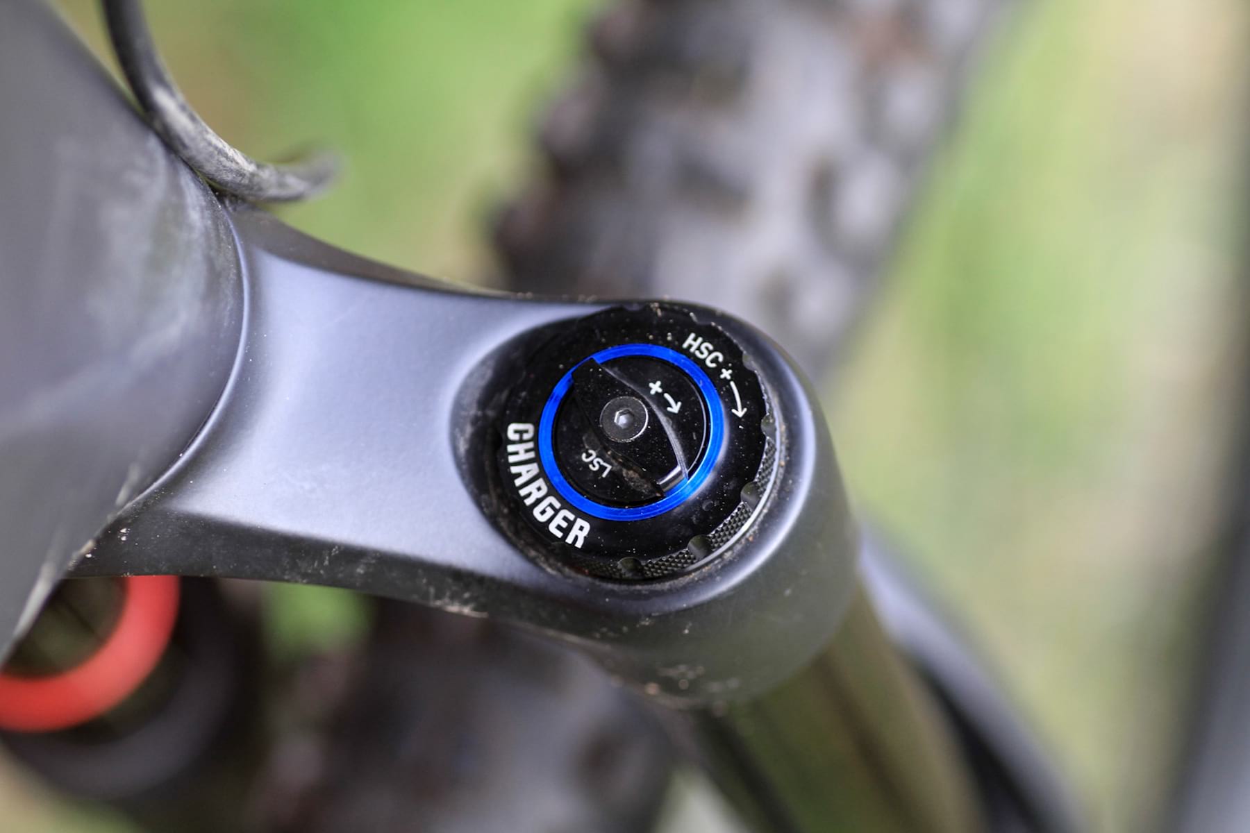 Focus SAM 2019 Packshots lyrik rockshox
