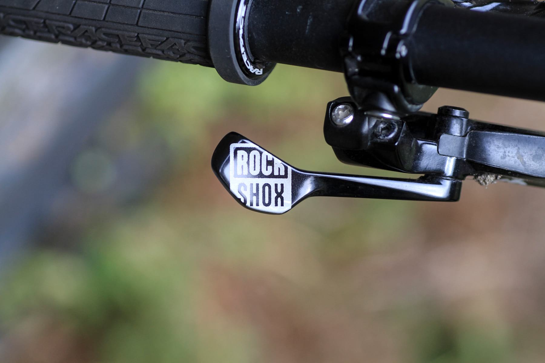 Focus SAM 2019 Packshots reverb rockshox