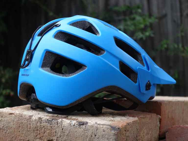 Review | Giant’s latest Rail SX MIPS helmet has more coverage and clever goggle compatibility
