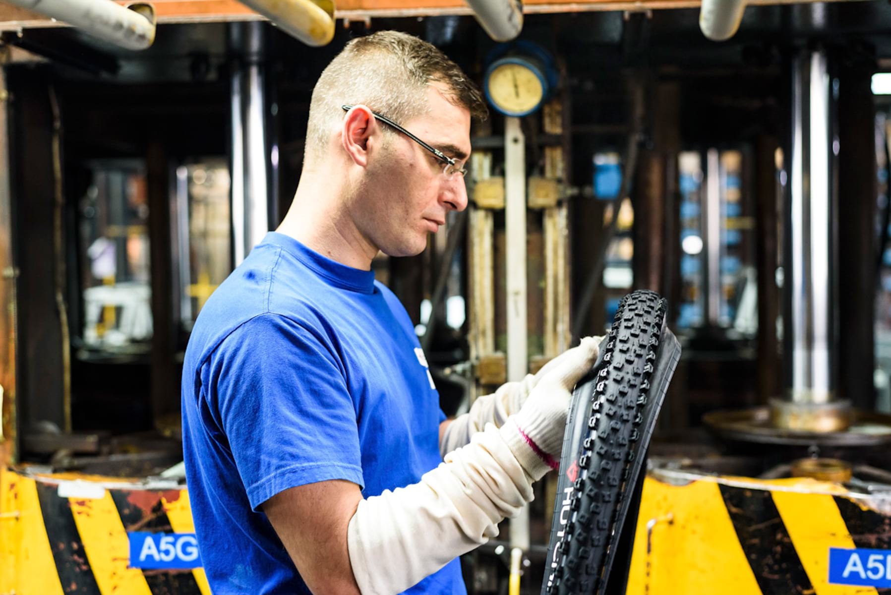 Singletrack Magazine Issue 119: Rubber Rendezvous