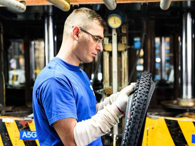 Singletrack Magazine Issue 119: Rubber Rendezvous