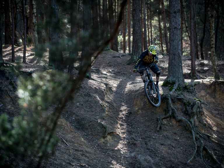 Singletrack Magazine Issue 118: Surrounding Swinley