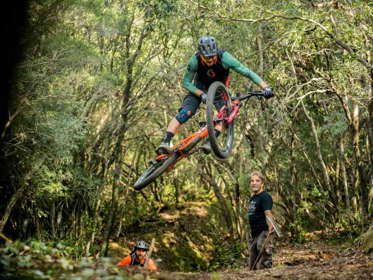 Skinny Dipping #002 – Kielder, Courtney and the Cape