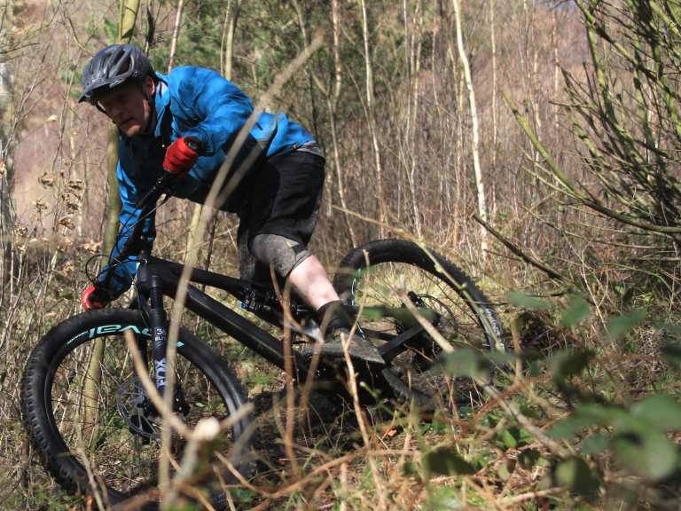 Review | We Test The Carbon Specialized Stumpjumper EVO Pro 27.5