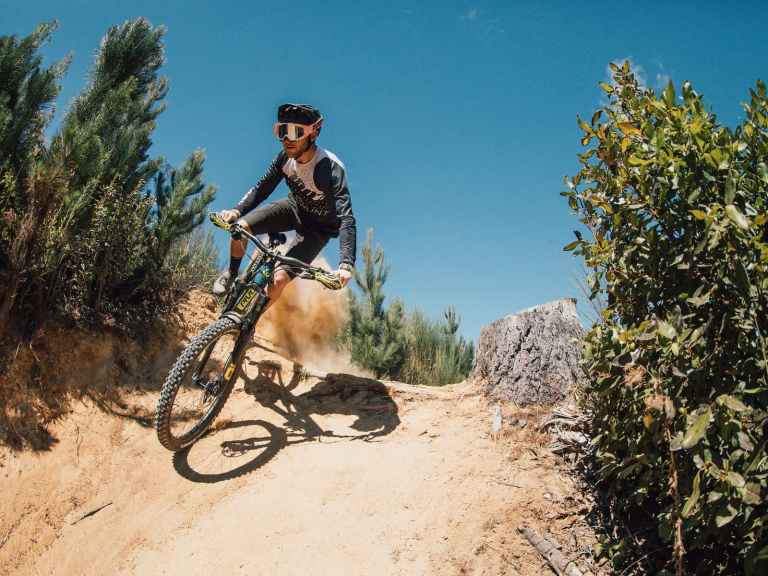 Matt Stuttard and Sophie Tyas Join The Hunt Wheels Racing Squad