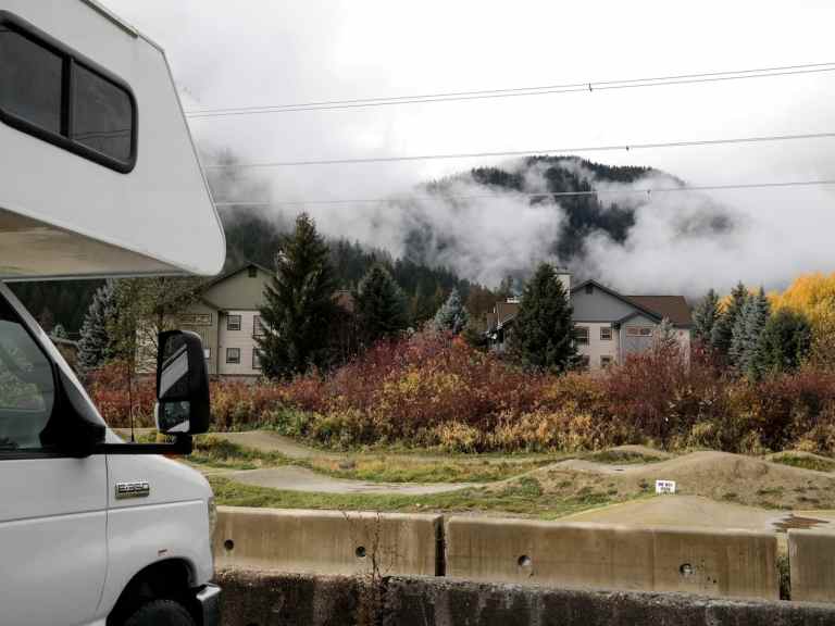 Singletrack Issue 124 : The Real World Of Vanlife