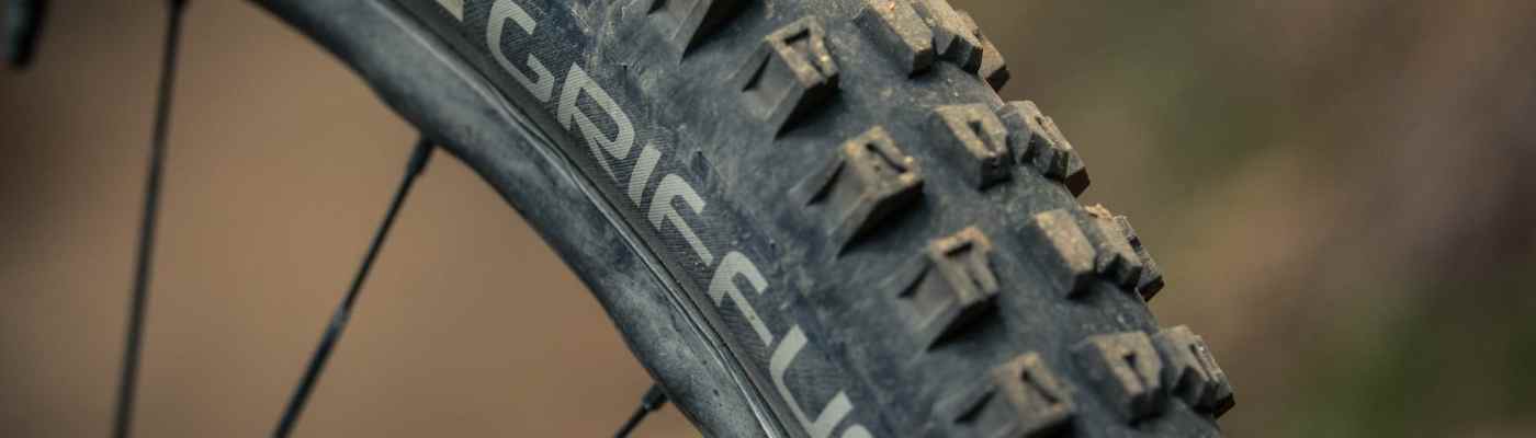 Hutchinson Griffus Tyre