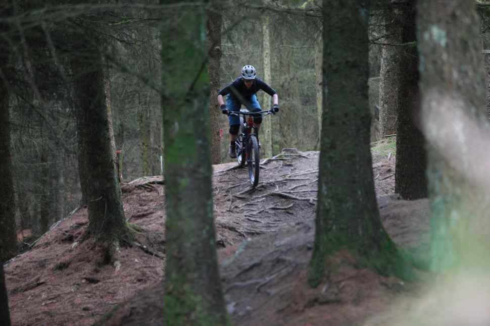 Liv Intrigue Advanced 1 2019 Riding Amanda