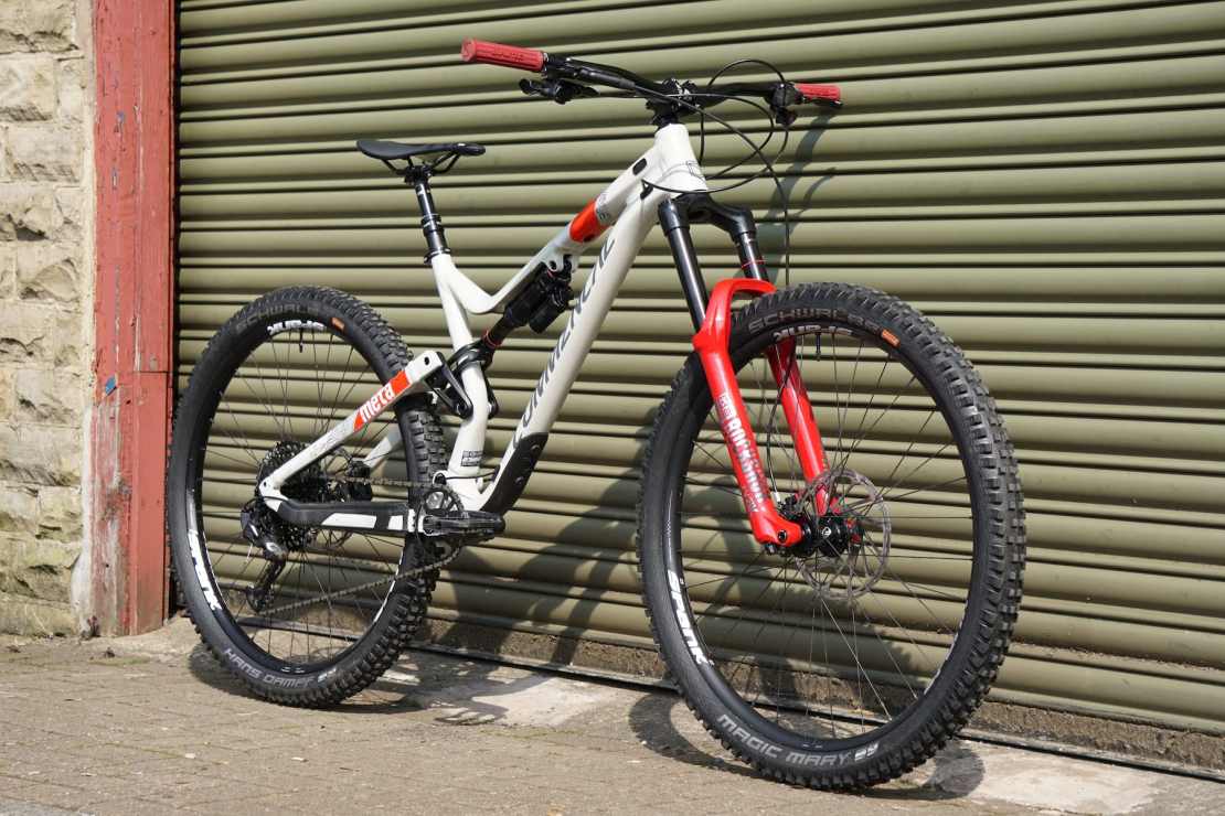 Commencal Meta AM 29 SRAM Edition First Look