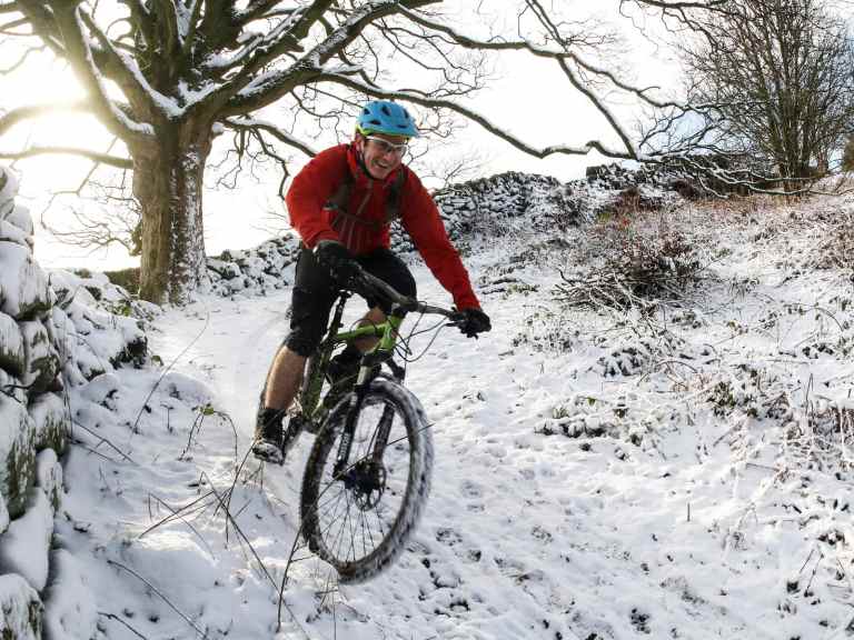 Singletrack Magazine Issue 118: Trail Hunter – Peaky Blinder