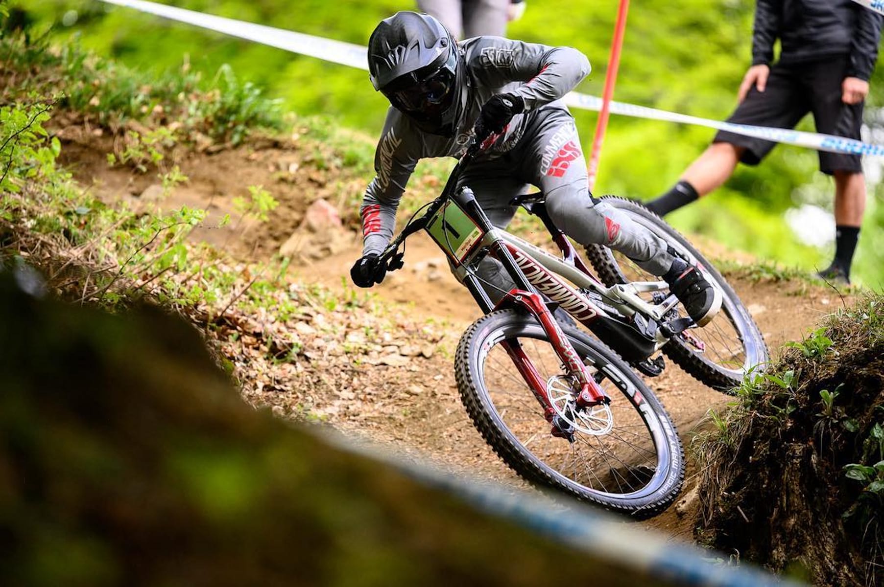 Maribor DH WC Junior Results: Vali Holl and Thibaut Daprela take Junior wins