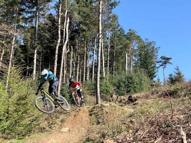 Video: Are Mountain Bikers Faster Than Roadies? Madison Gets Two National Champions To Find Out