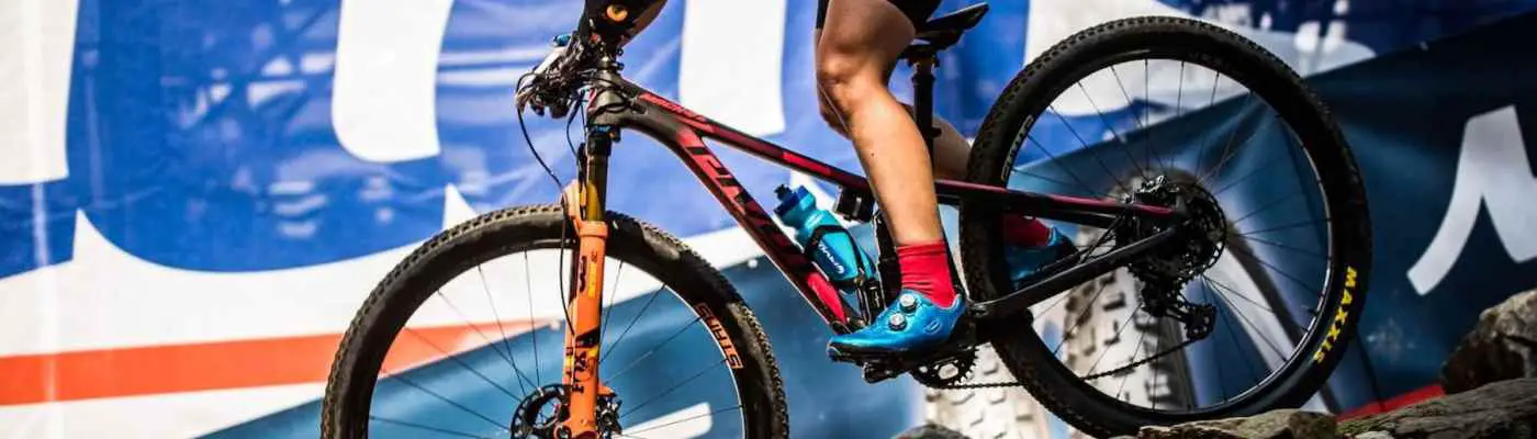 pivot mach 4 sl chloe woodruff nove mesto world cup