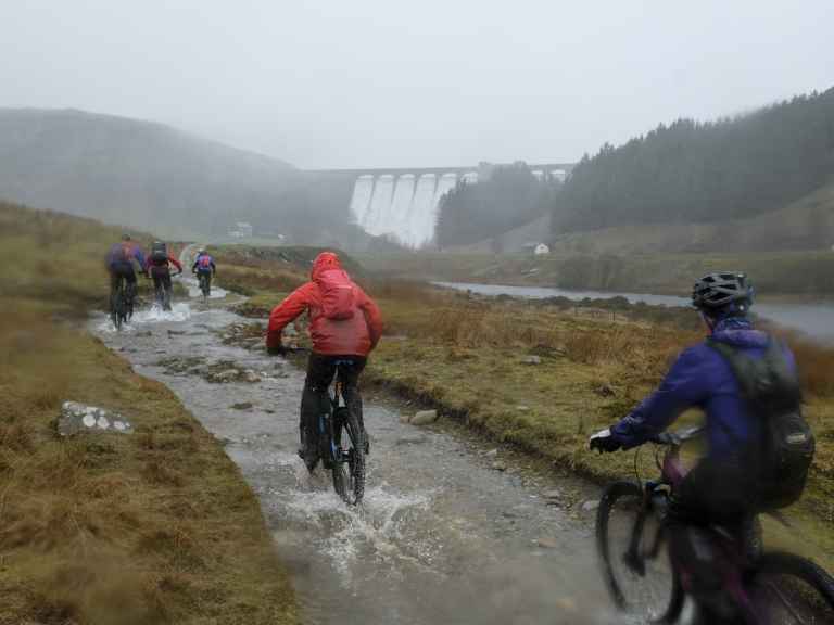 Singletrack Magazine Issue 125 | Electric Boogaloo