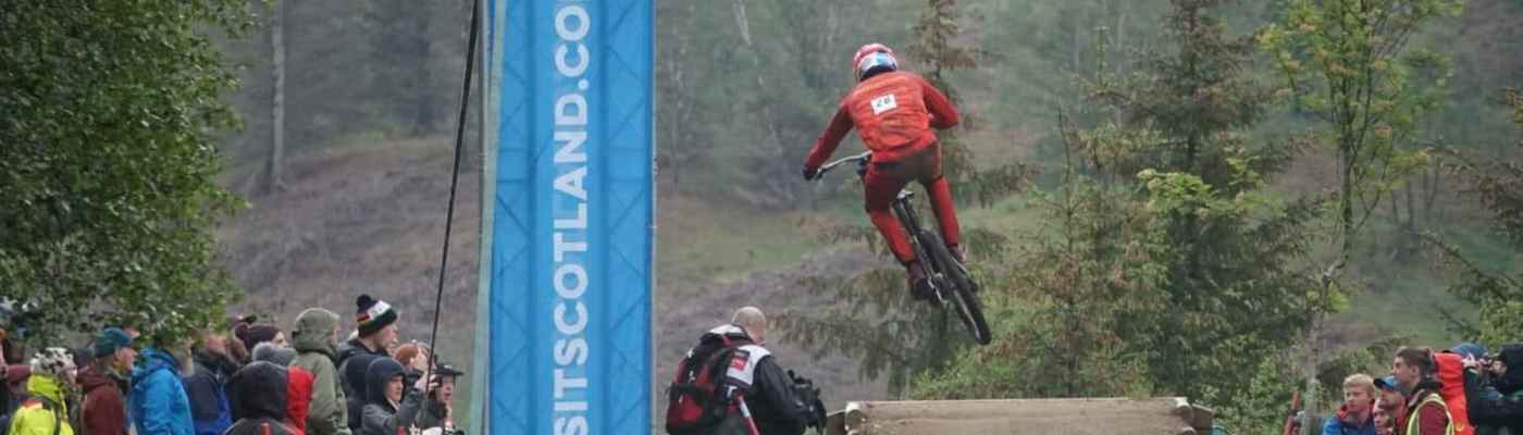 gee atherton 2019 fort william world cup