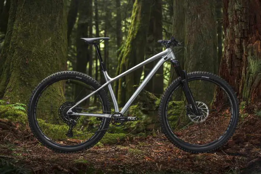 2020 specialized fuse expert hardtail