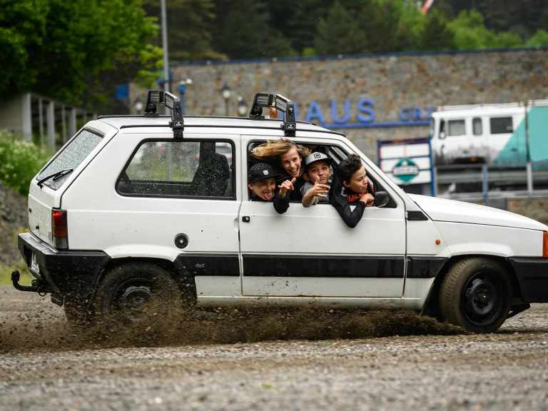 Video: These Panda 4×4 drifting kids will out ride you everyday of the week