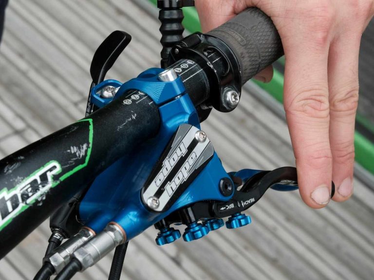 Singletrack Issue 126 | Hope’s Helping Hand