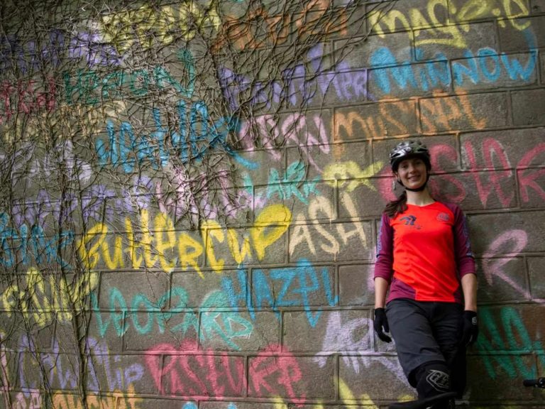 Singletrack Issue 126 | Rock[et] Science – Manon Carpenter