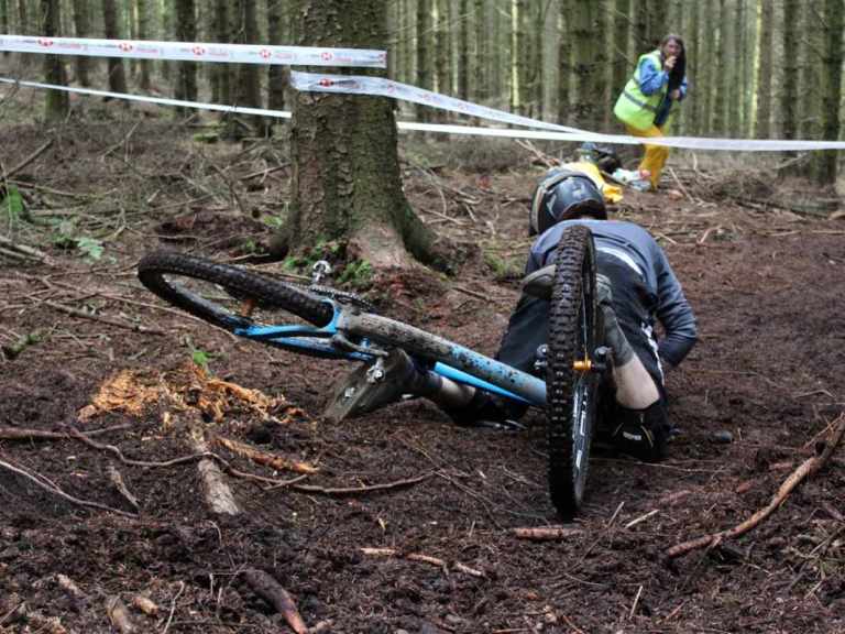 MakingUpTheNumbers | National Downhill Series Round 4 – Hopton