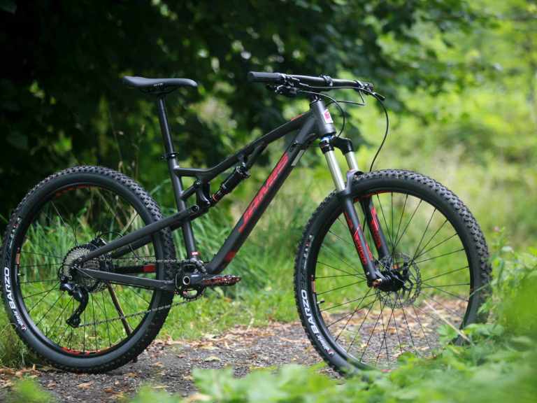 Jamis DAKAR A2 – The DATA