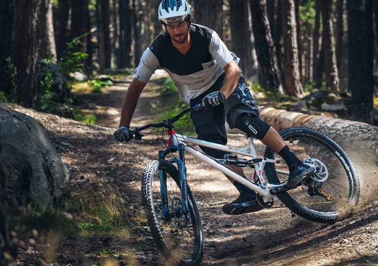 Production Privée and Forestal Join Forces Titanium PP coming soon