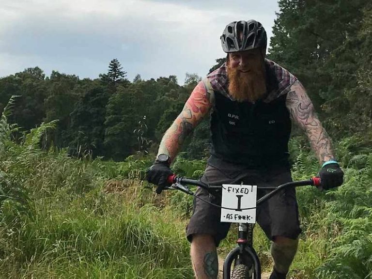 UK Singlespeed Champs 2019 ends in beer and fancy dress. As usual…
