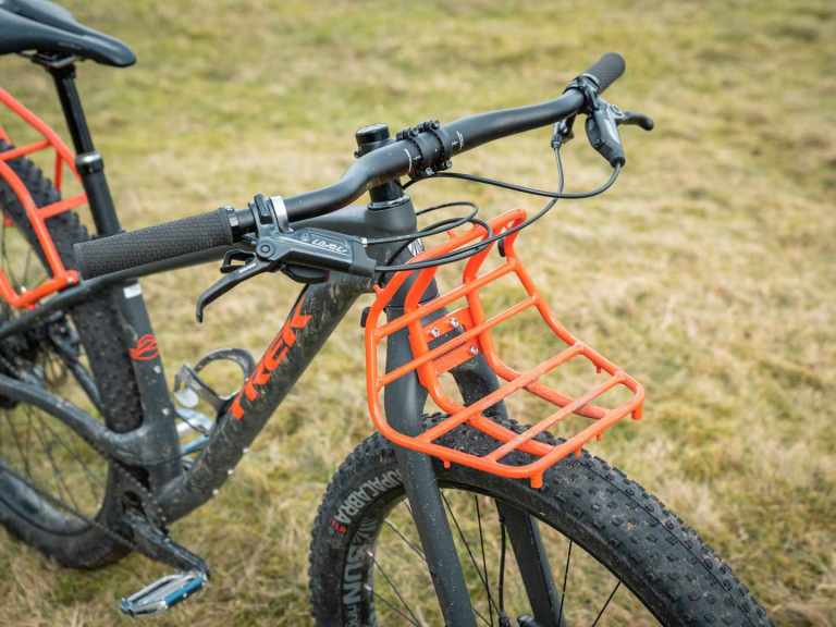 Trek 1120 Review| Custom Racks For Unbeaten Tracks