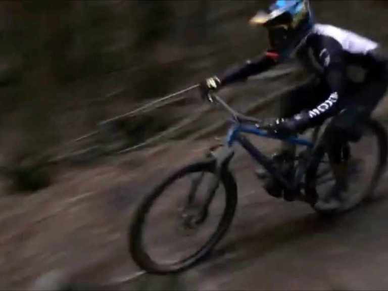 Eye Spy a Pipedream Full Moxie full-suspension steel bike