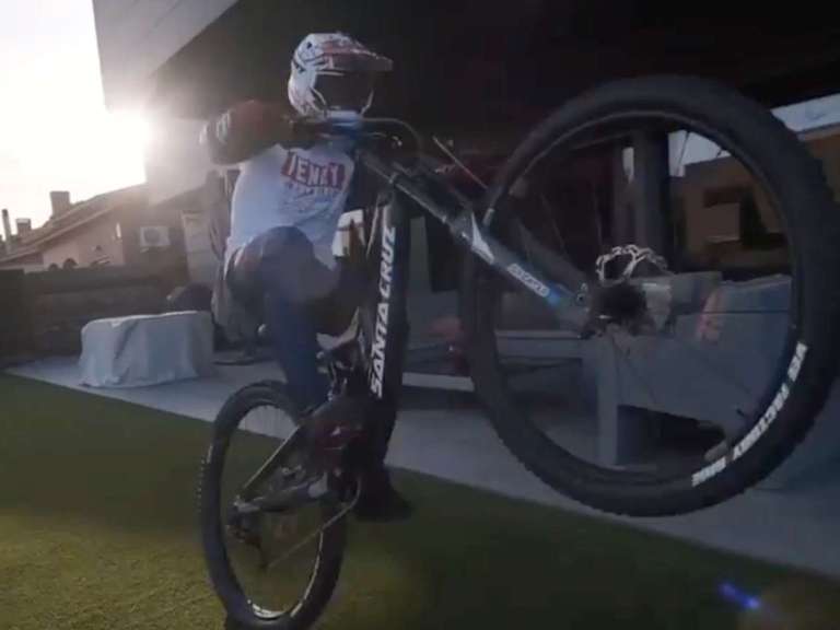 This is what the pros do when they self-isolate