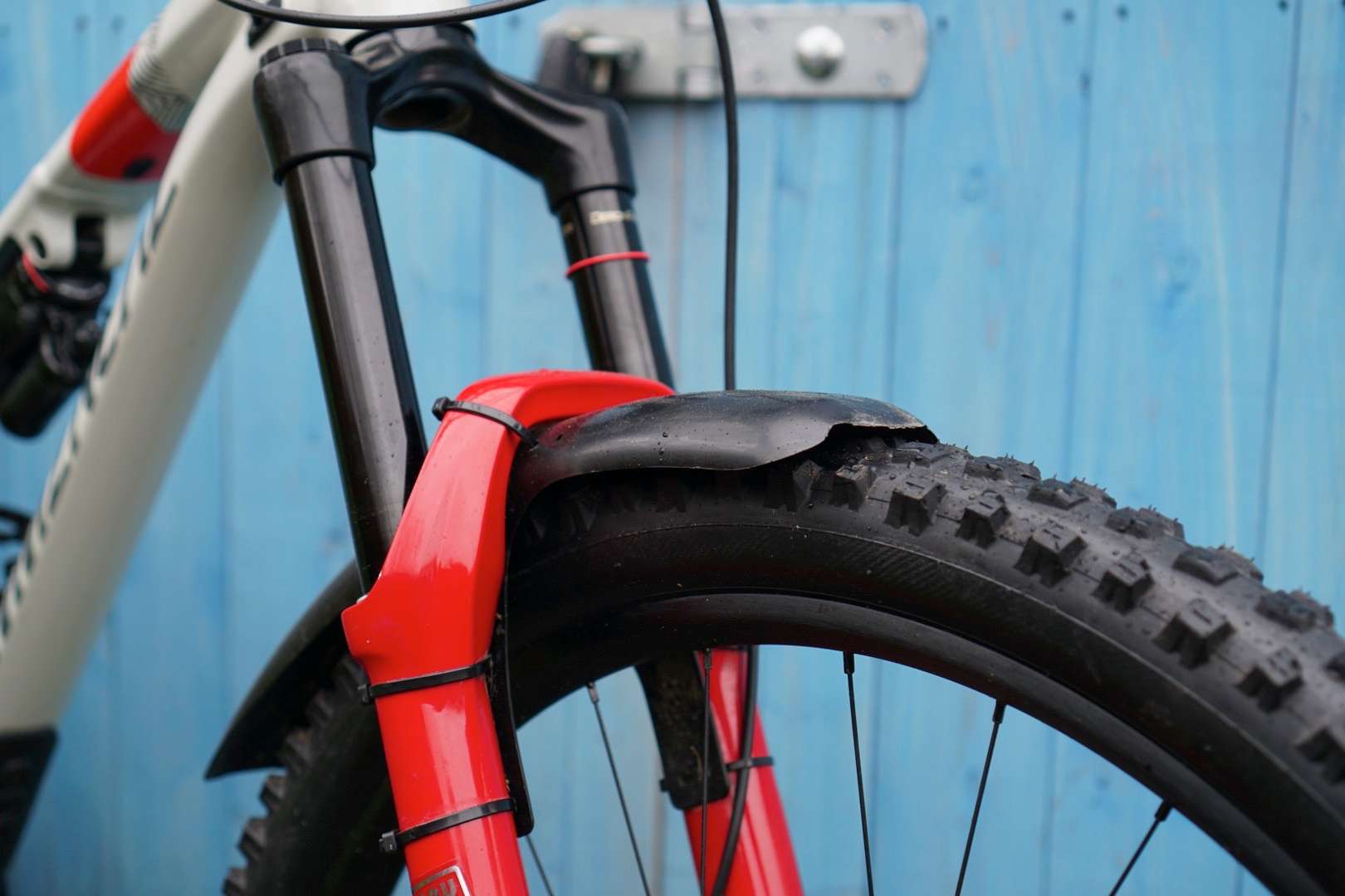 4 Mudguards tested | 4 effective face fenders