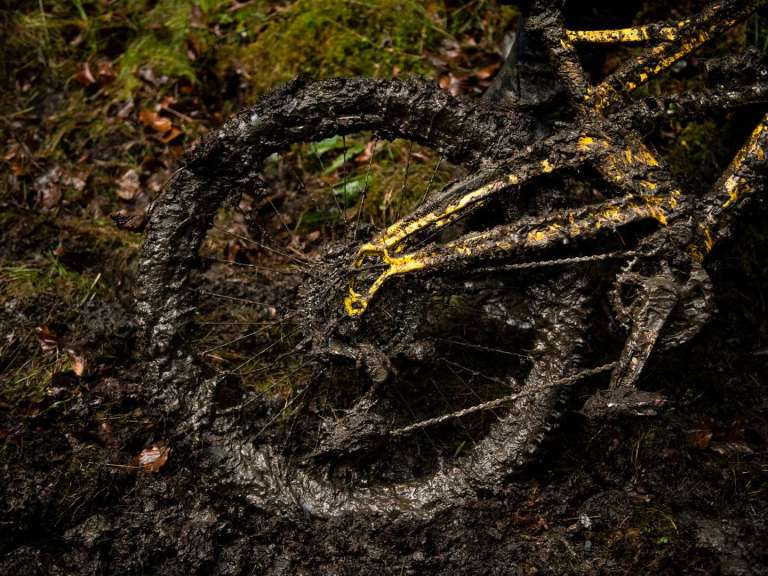 Video: Hazzard Racing Glides The Gloop