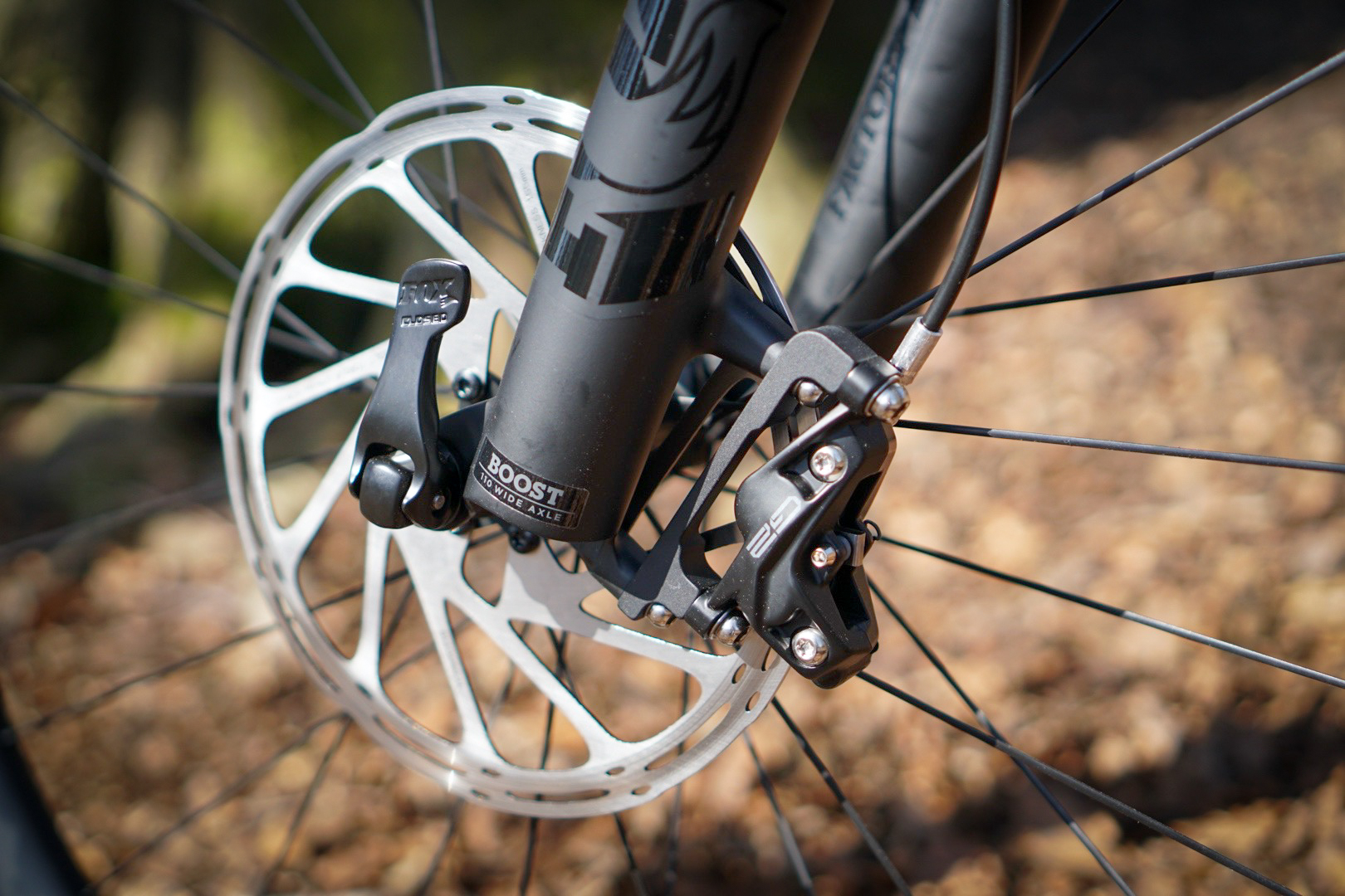 YT IZZO Pro Race First Look