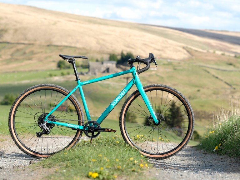First Look: Sonder Camino Al Rival1 Hydraulic Gravel Bike