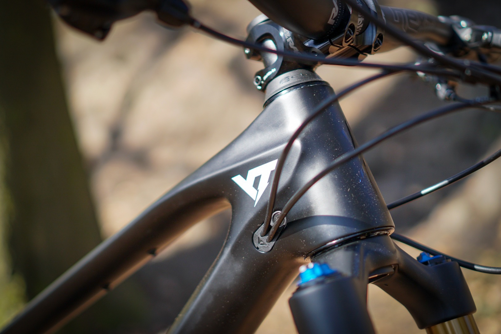 YT IZZO Pro Race First Look