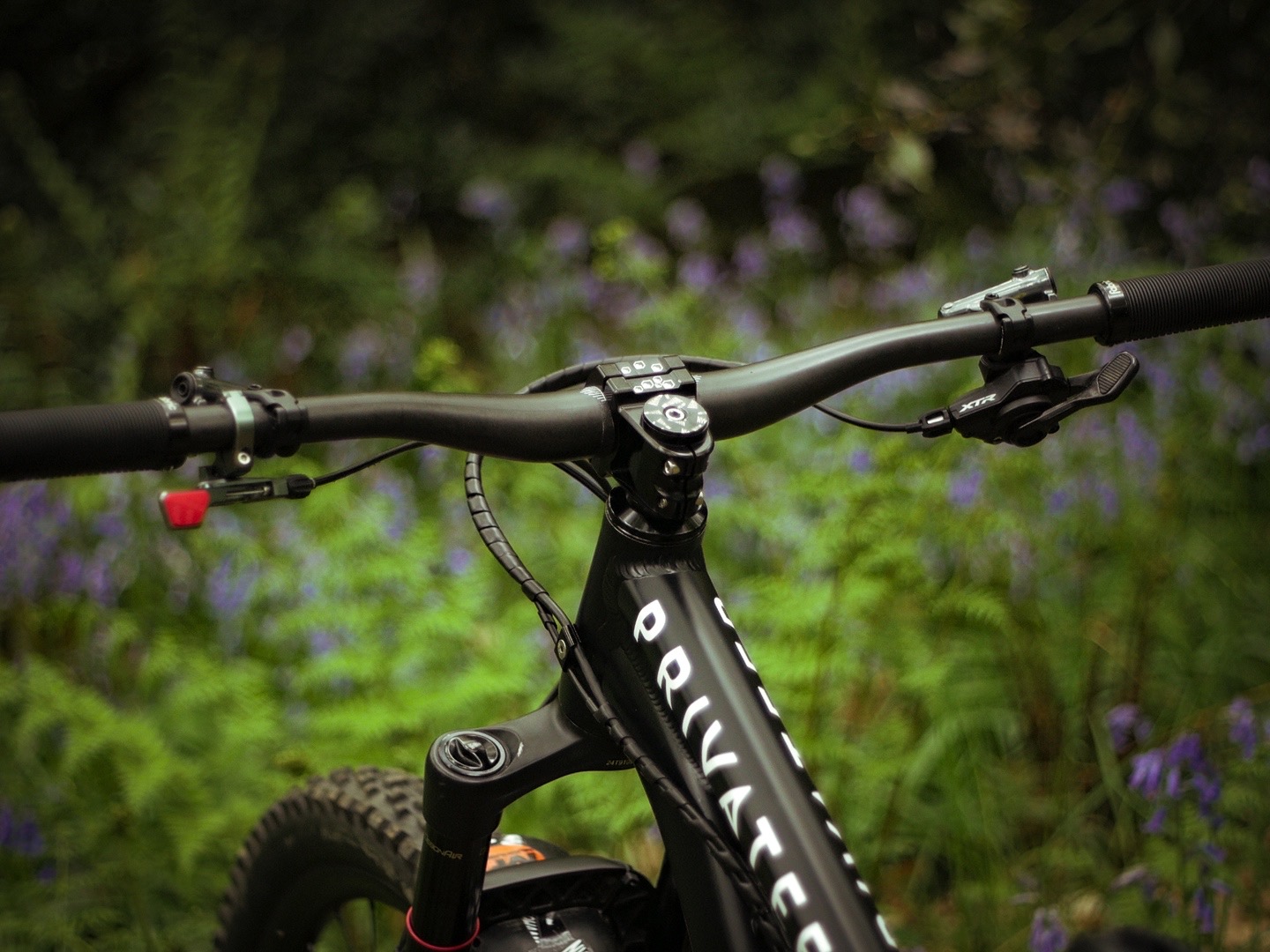 Bike Check: Chloe Taylor's custom Privateer 161