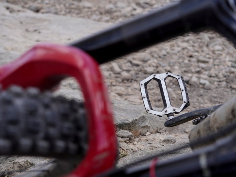 Nukeproof Horizon Sam Hill Pro Enduro Flat Pedals | Go Gripped-in