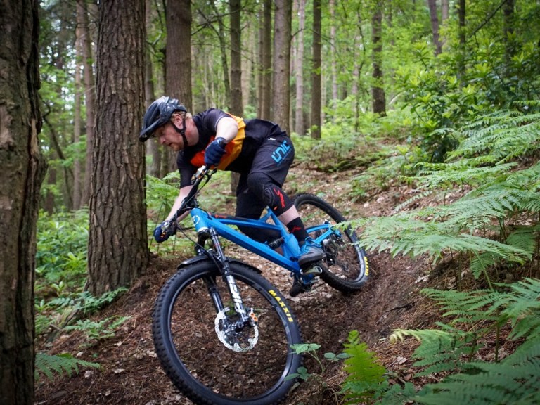 Review: 2021 Orange Five Evo LE short travel big hitter