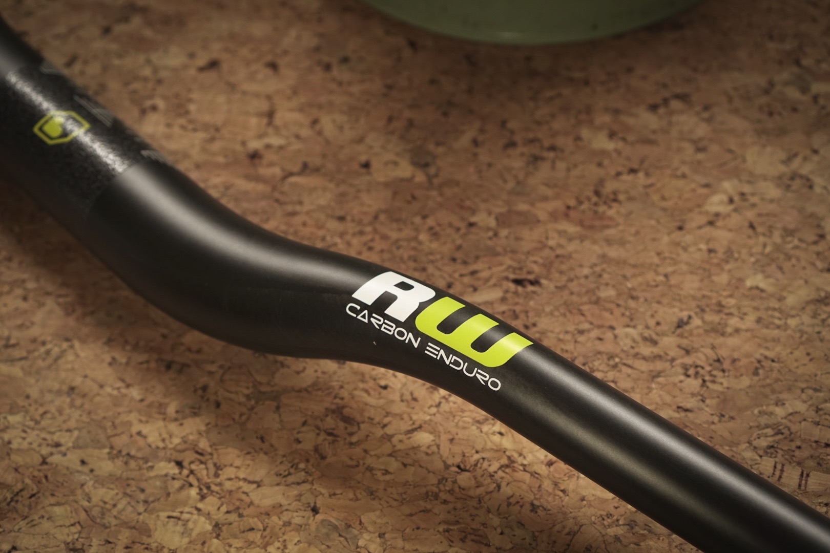 Burgetc ride wide carbon enduro bar