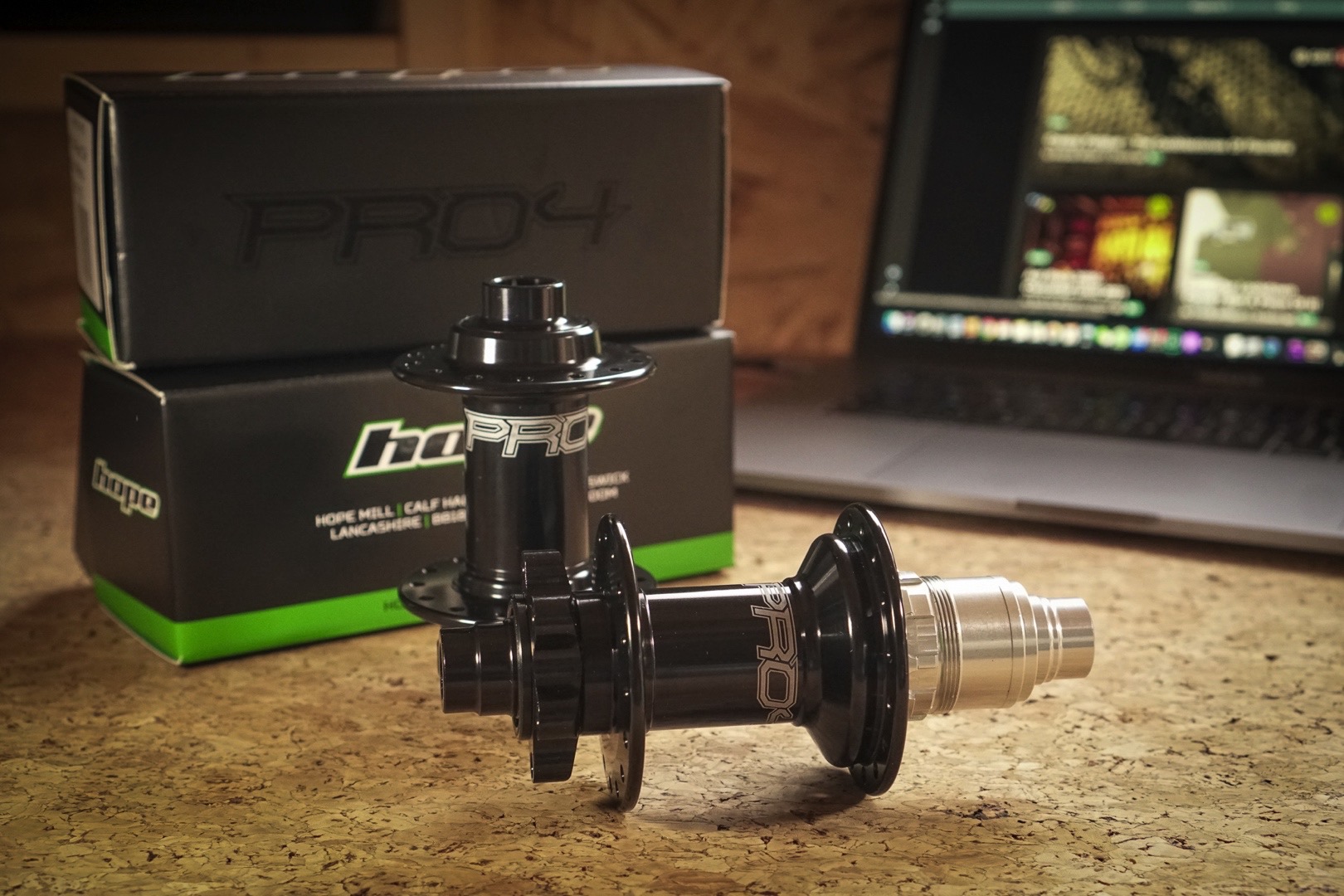 Hope Pro 4 hubs