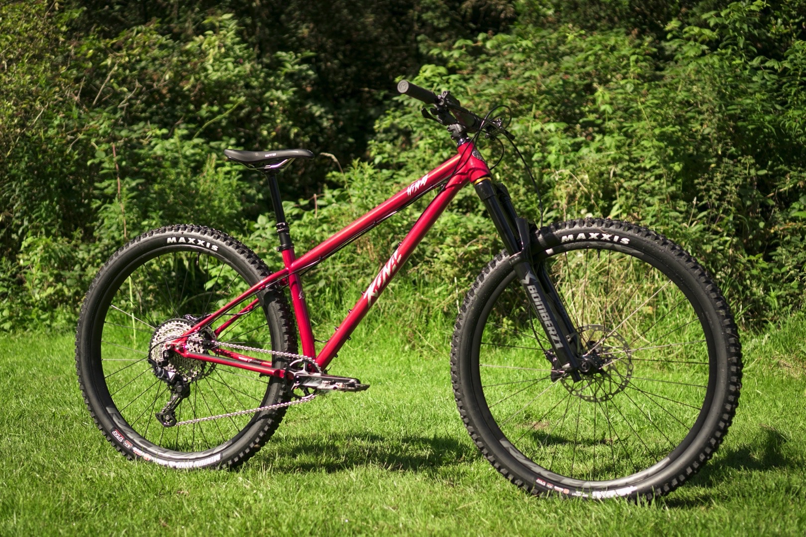 Kona Honzo ESD first ride review Kona s classic hardcore hardtail gets an update Singletrack World Magazine